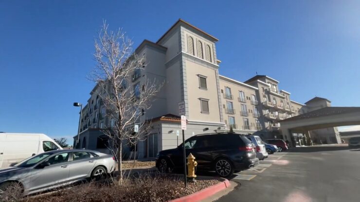 Woolley's Classic Suites Denver Airport